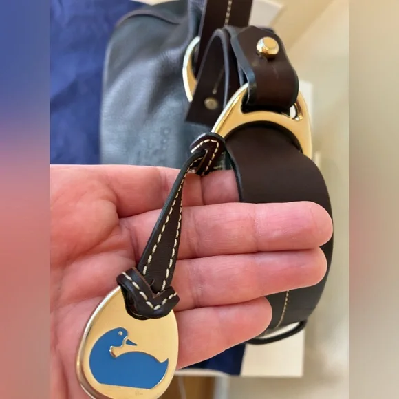 Vintage Dooney & Bourke East West Brown Classic Slouch-Style Shoulder Bag - Picture 5 of 12